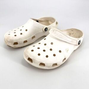 Crocs Women’s White Classic Size 7-8 Sandals Slides Slip on